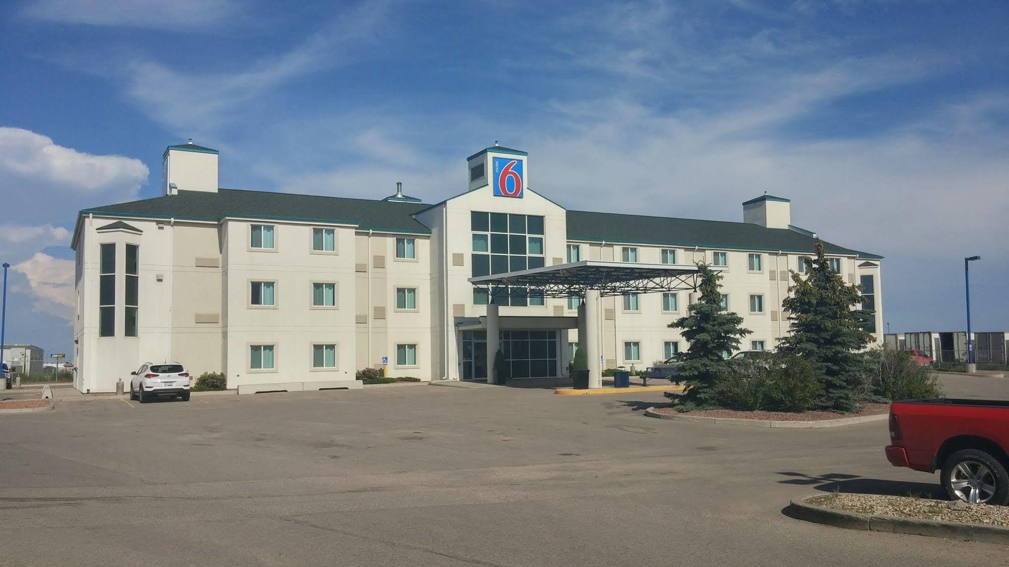 Motel 6-Saskatoon, SK Exteriör bild