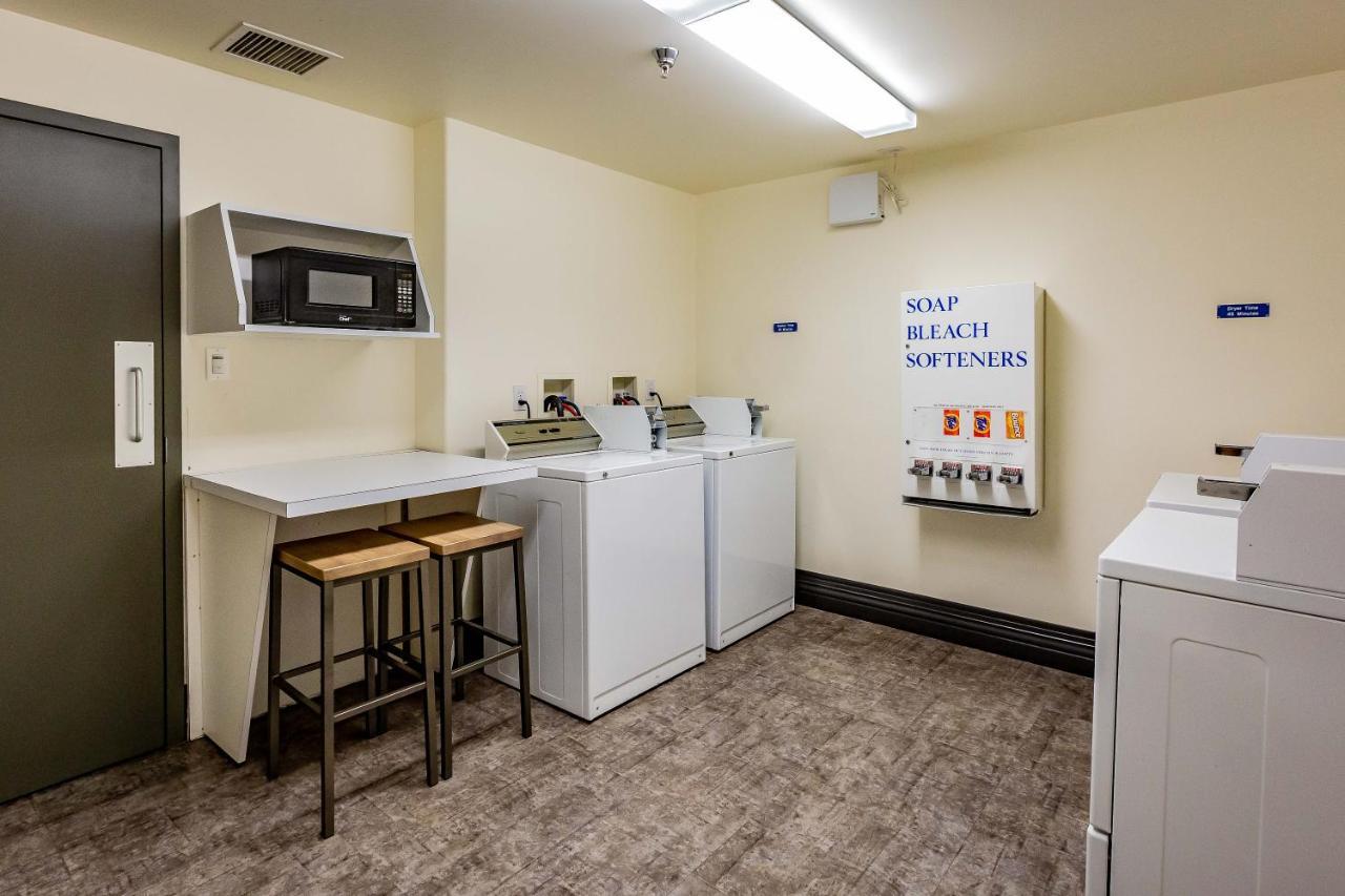 Motel 6-Saskatoon, SK Exteriör bild