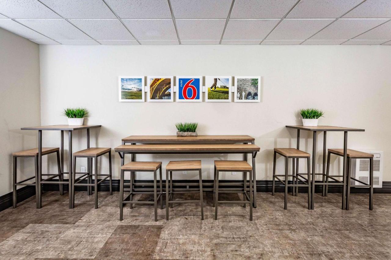 Motel 6-Saskatoon, SK Exteriör bild