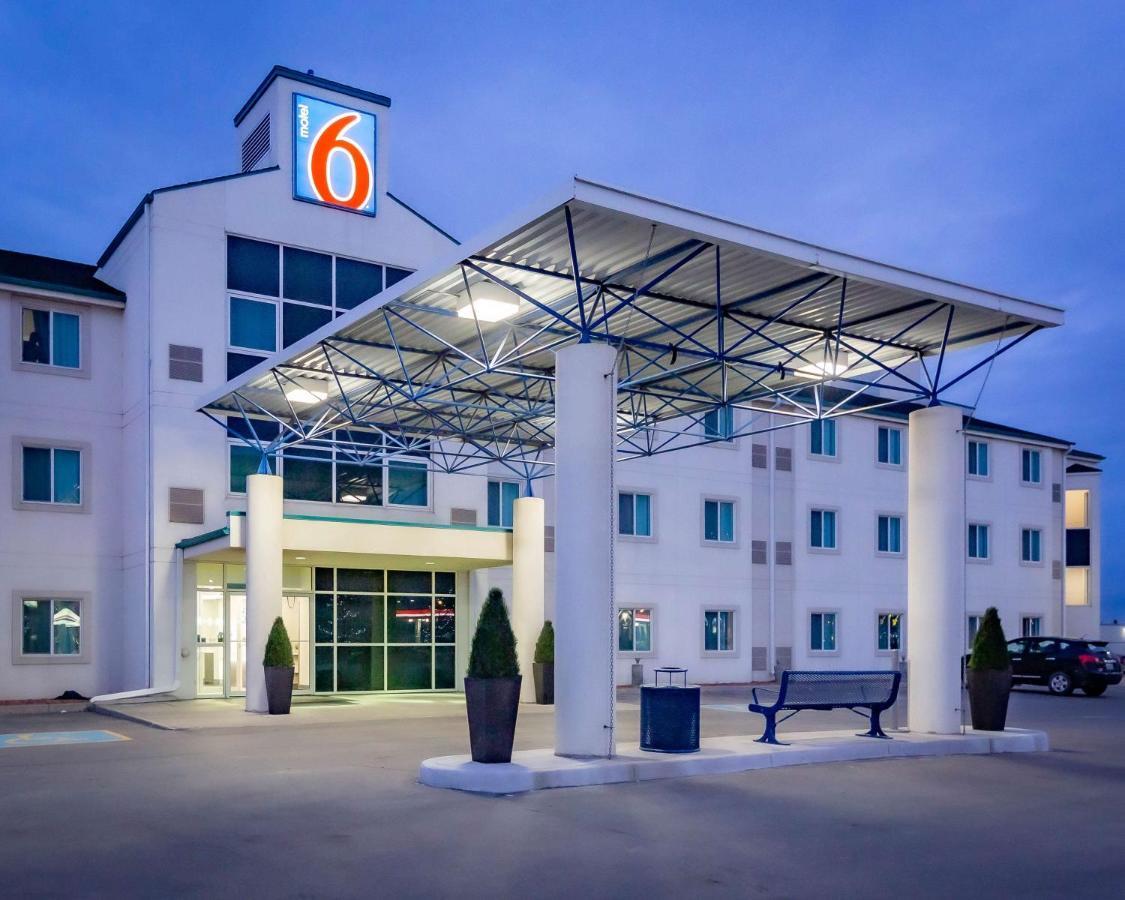 Motel 6-Saskatoon, SK Exteriör bild